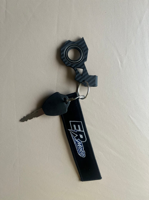 PENRAMBIT PRO 1.0 (CARBON FIBER EFFECT)